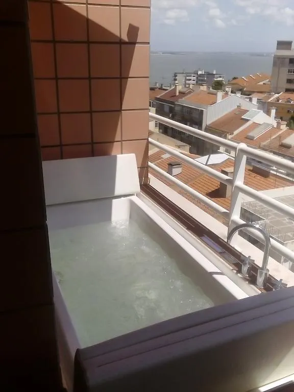 מלון ליסבון Gaivotas Do Tejo פורטוגל